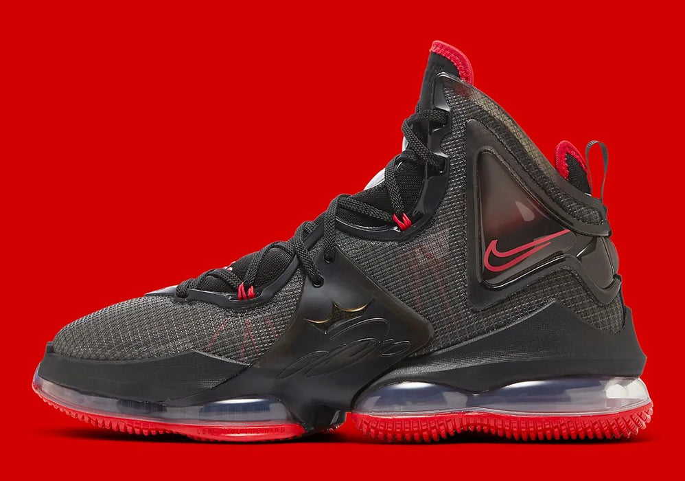 Nike LeBron 19 “Bred”