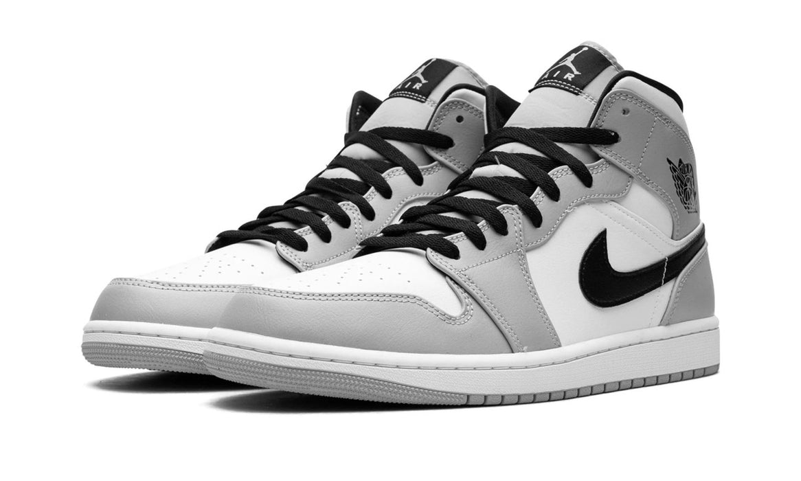 Air Jordan 1 Mid "Light Smoke Grey"